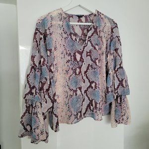 GUESS Pink & Wine Color Animal Print Shirt Lined Flyaway Blouse Sz S